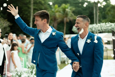 Felipe Suhre se casa com diretor em cerimônia no Rio: ‘O amor transbordou’