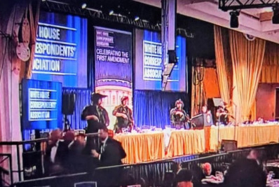 Vídeo: Trump é retirado de jantar após homem abrir fogo em hotel