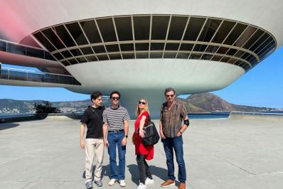 Delegação artística do Festival de Cinema Europeu Imovision visita o MAC