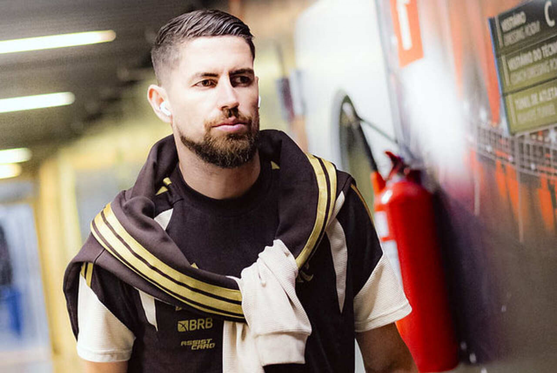 Jorginho deve voltar ao time do Flamengo contra o Atl&eacute;tico