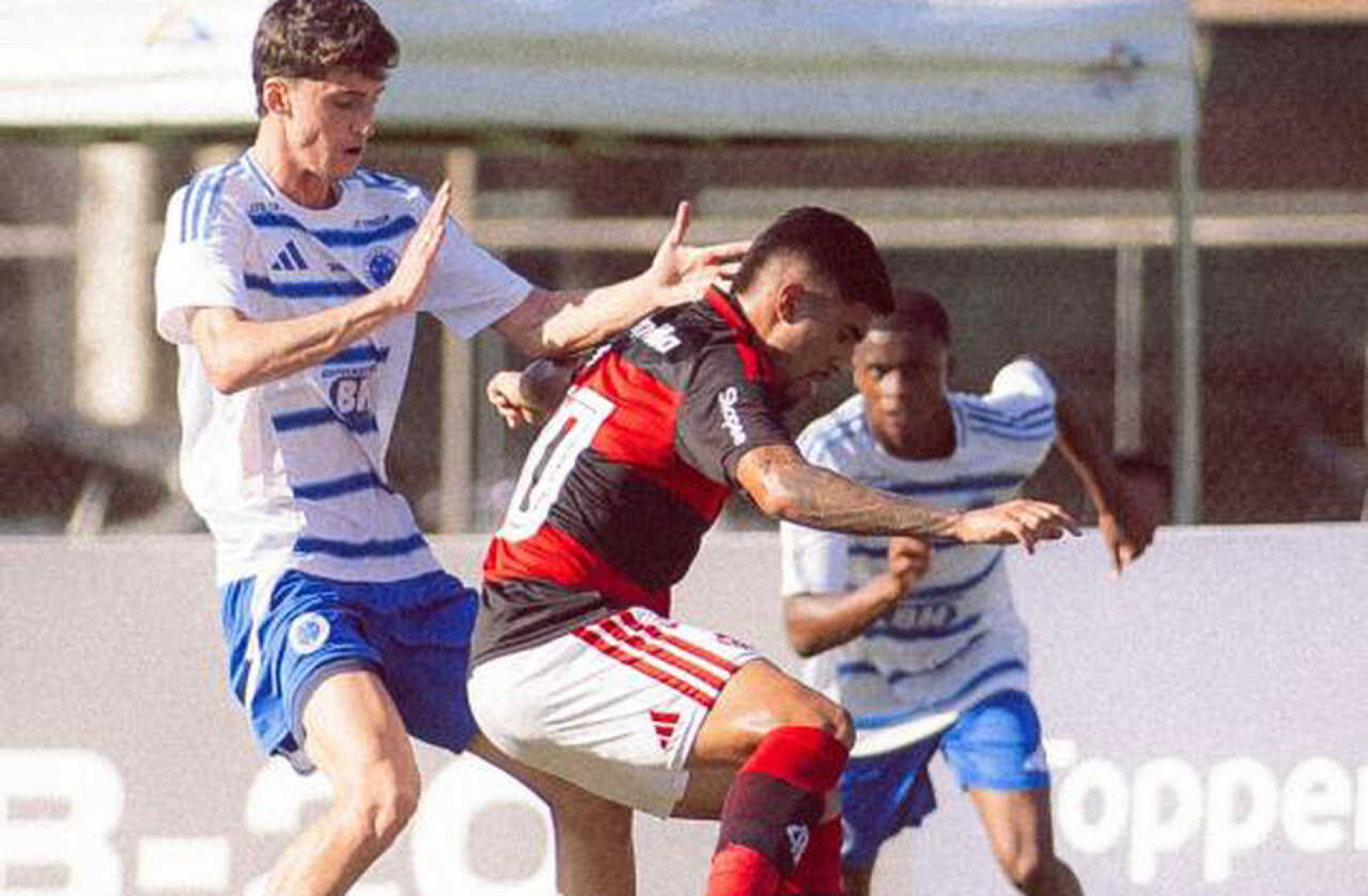 Flamengo e Cruzeiro ficam no empate pelo Brasileir&atilde;o Sub-20