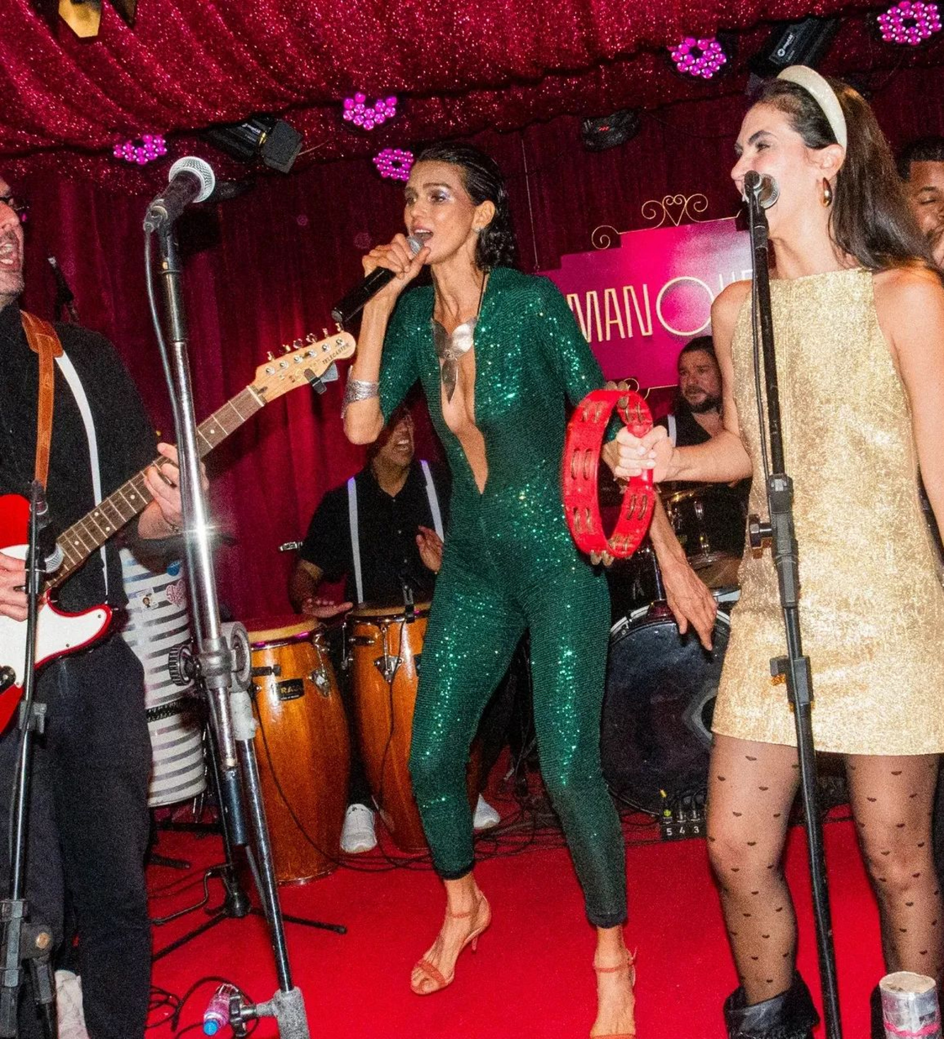 Karina Zeviani em foto no feed do Instagram - Reprodução / Instagram 