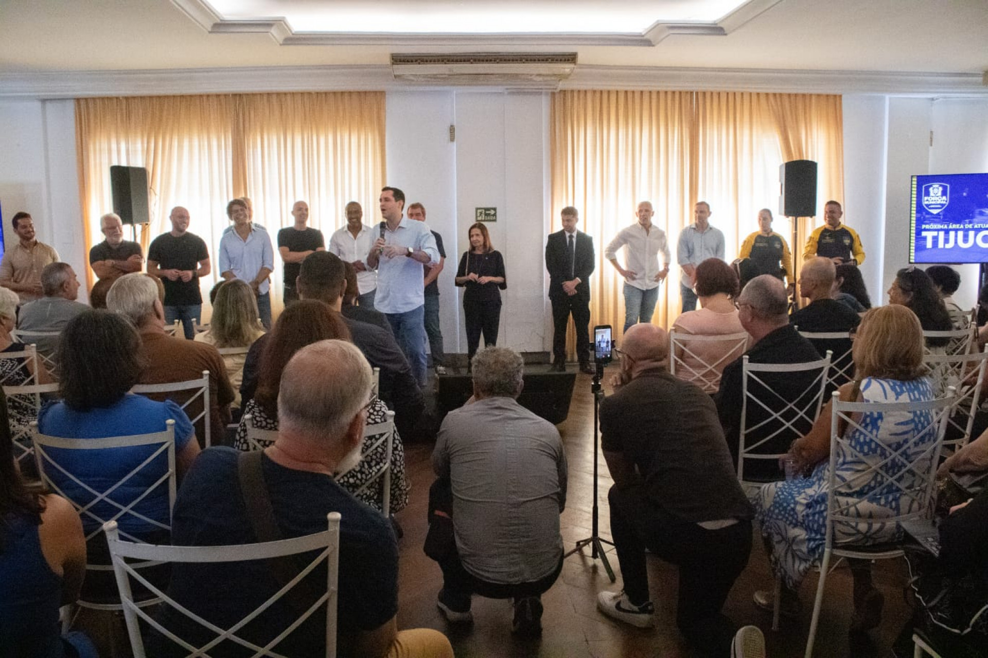 Prefeito reforça atuação da Força Municipal na Tijuca