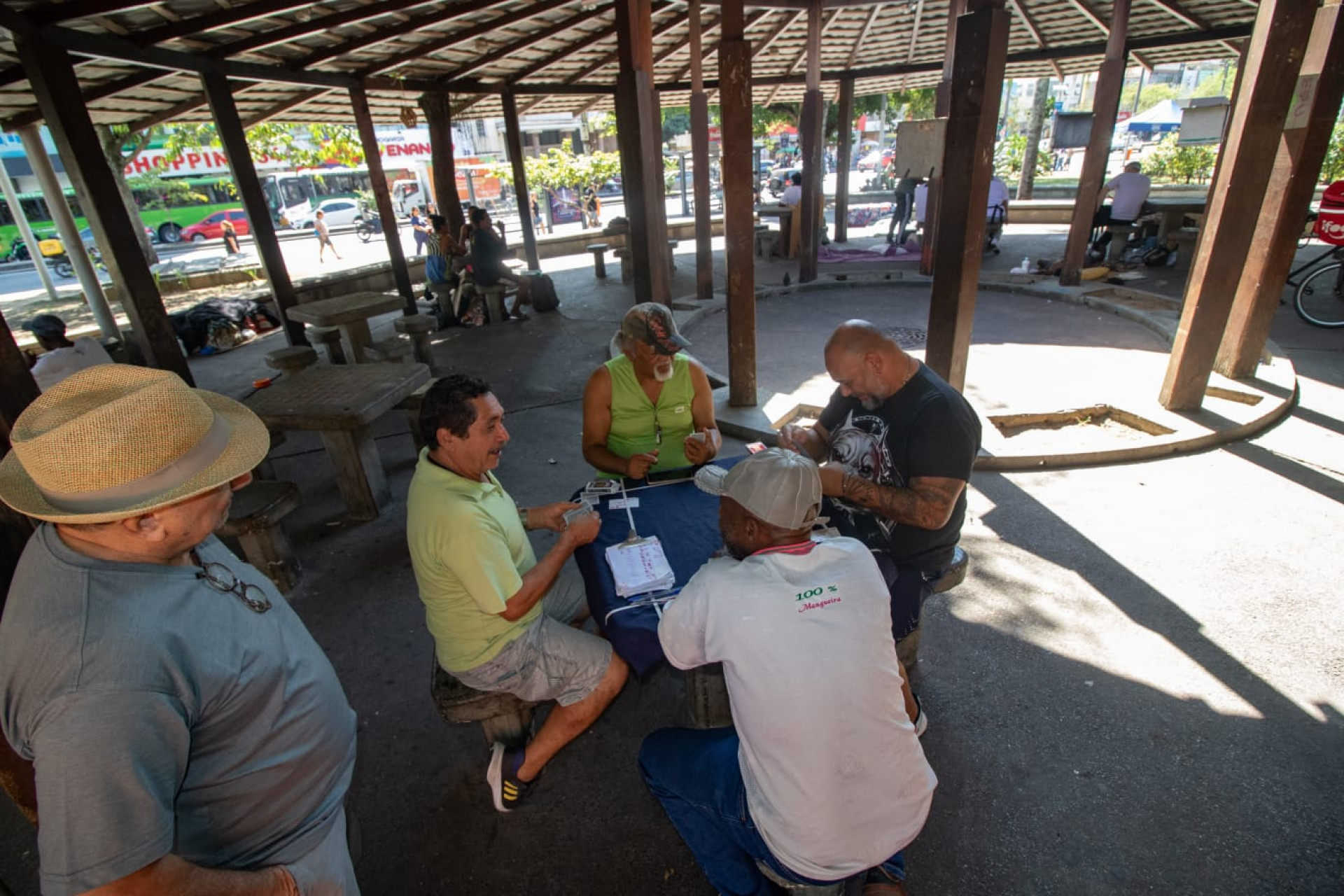 Moradores celebraram os 115 anos da Praça Saens Peña - Érica Martin / Agência O Dia