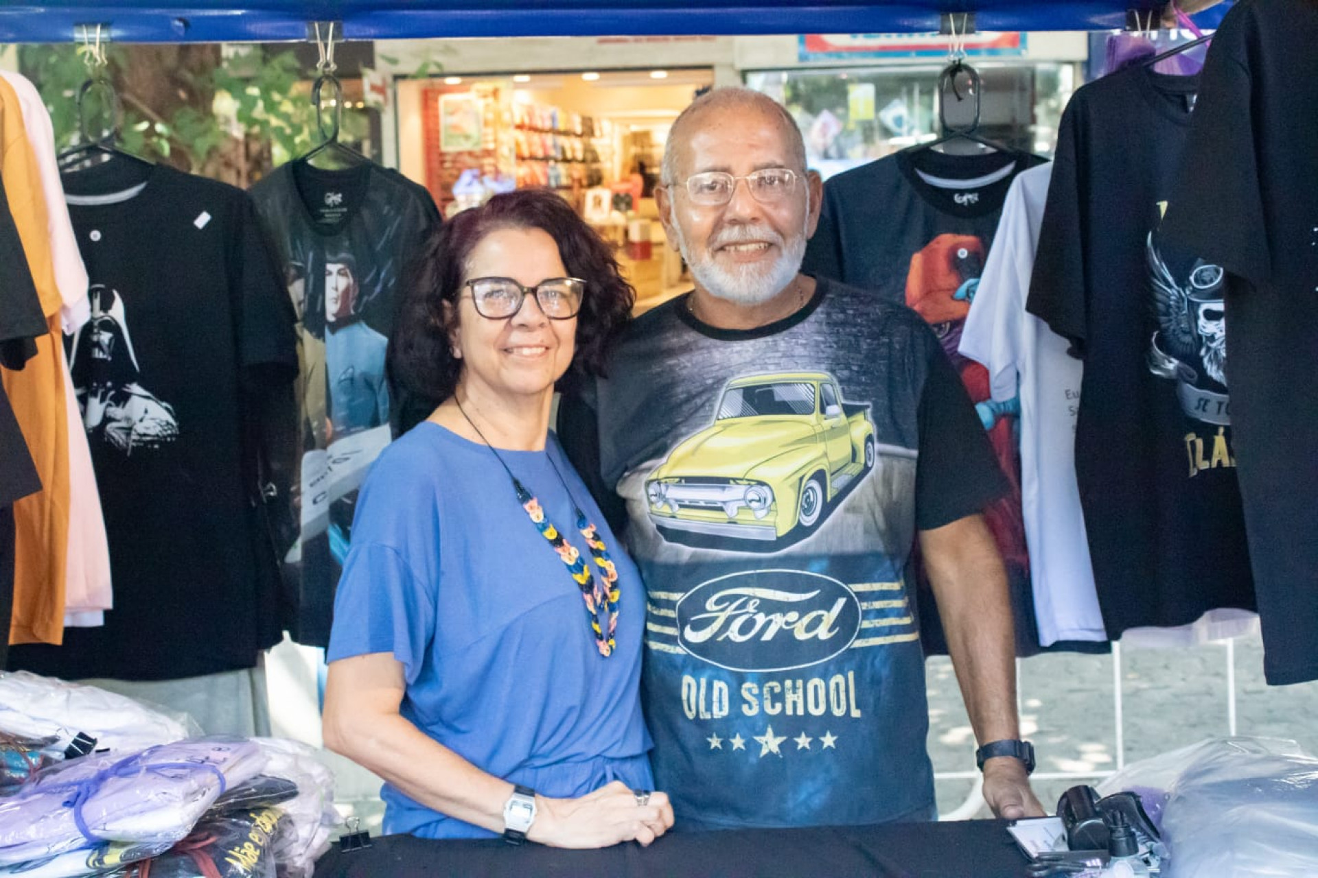 Ewert e Maria Araujo relembraram histórias na Praça Saens Peña - Érica Martin / Agência O Dia
