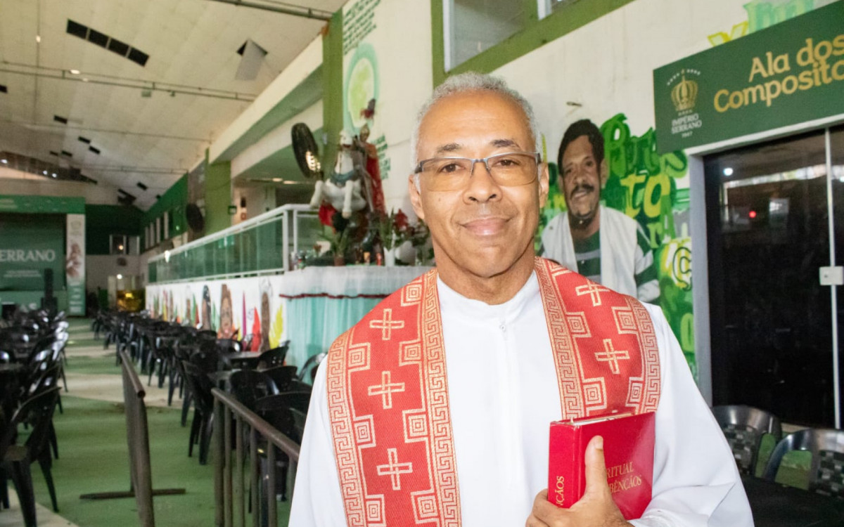 Padre Ubiratan de Ara&uacute;jo prestigiou o evento 