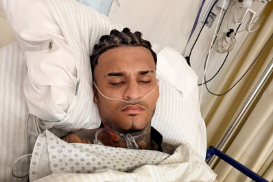 Baleado, Anderson Neiff aparece em 1ª foto após ser submetido a cirurgia