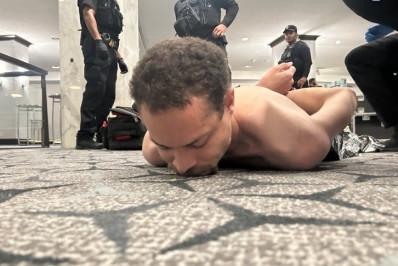 Suspeito de ataque em gala comparecerá perante a Justiça acusado de porte ilegal de armas e agressão