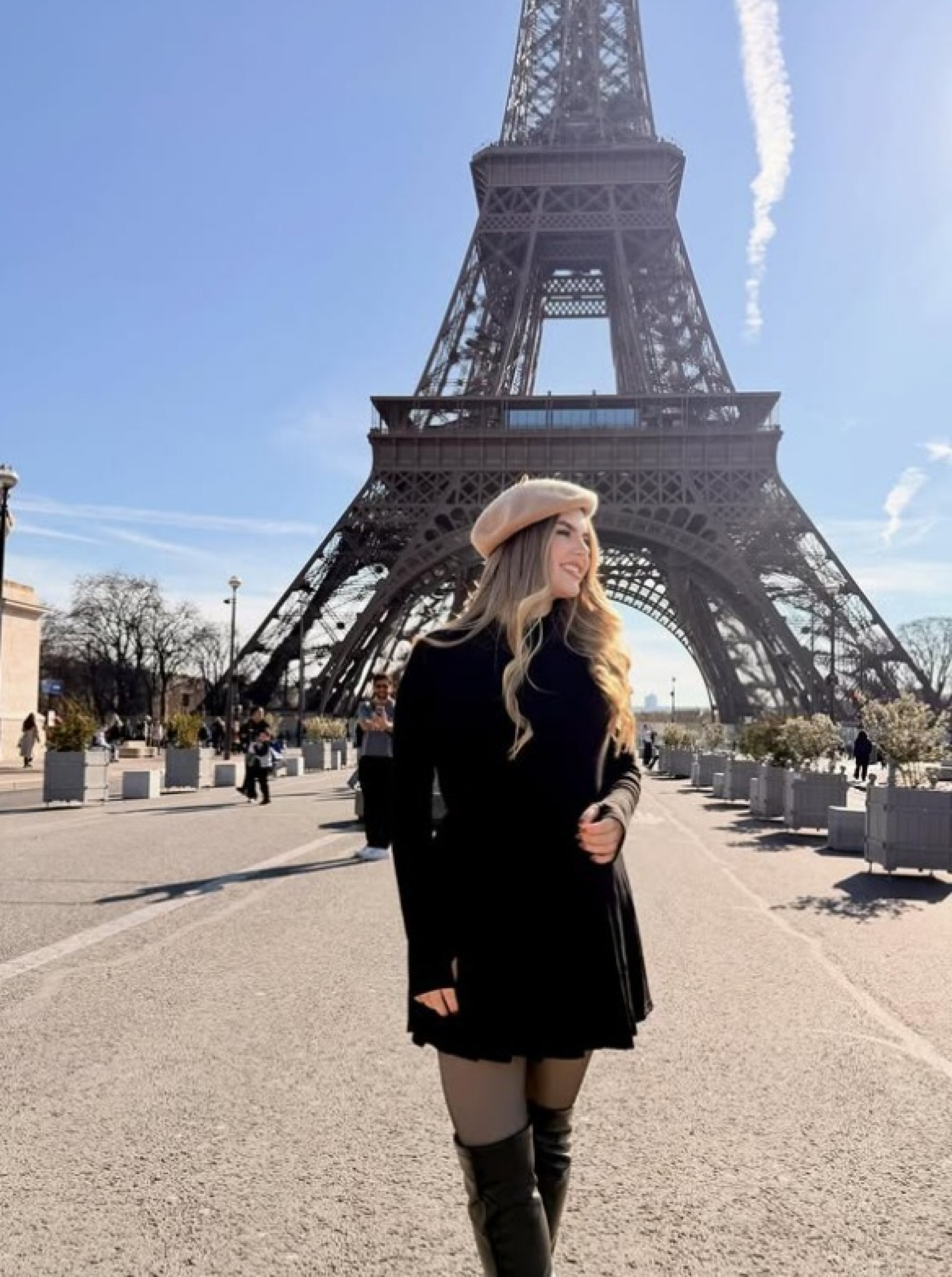 Quem era a estudante de medicina catarinense de 23 anos morta a facadas no Paraguai