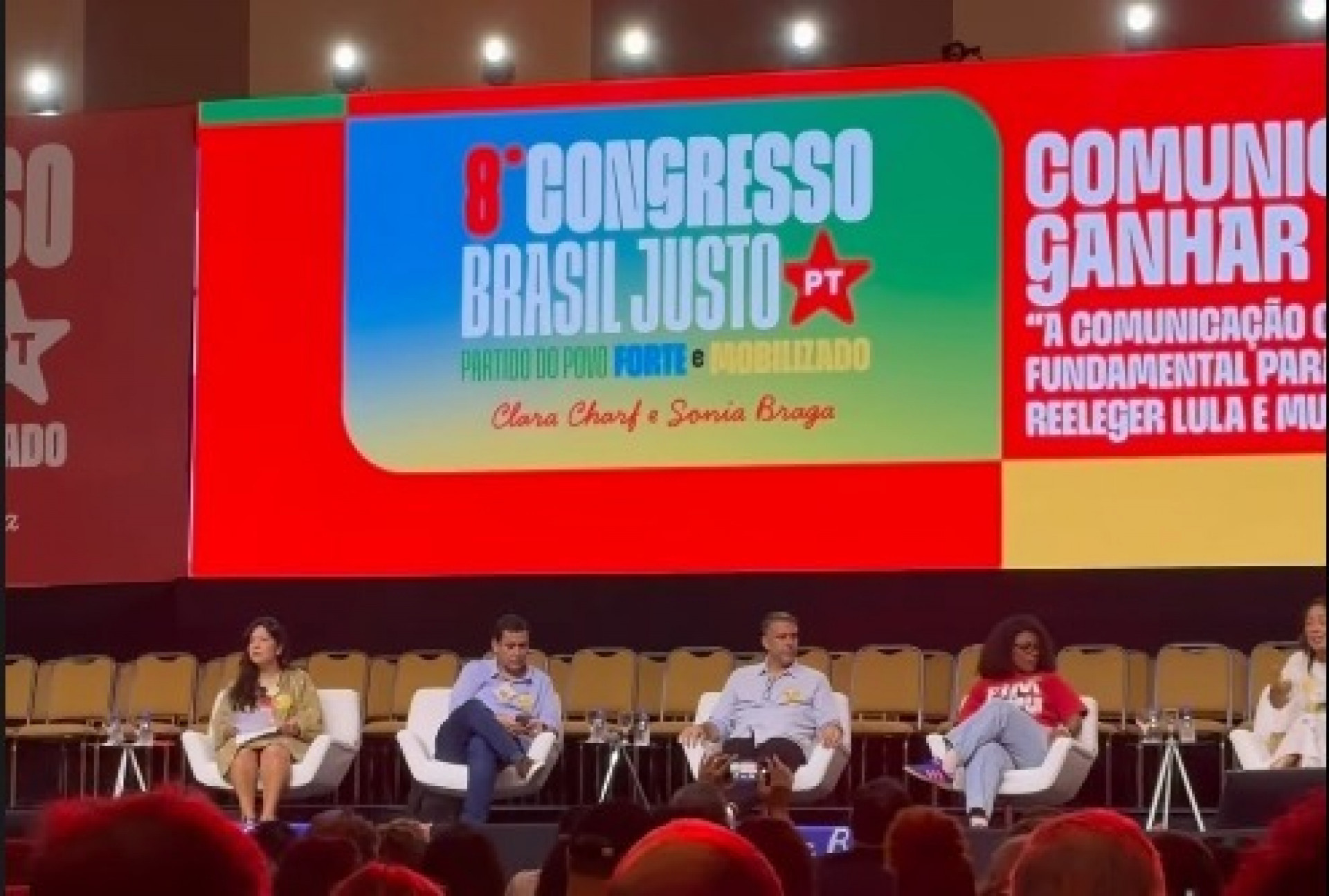 PT aprova manifesto com diretrizes para eleições 2026, afasta polêmicas e faz aceno ao centro