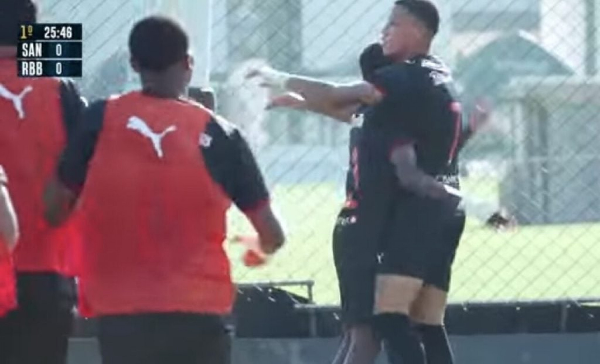 Bragantino goleia Santos no Brasileir&atilde;o Sub-20