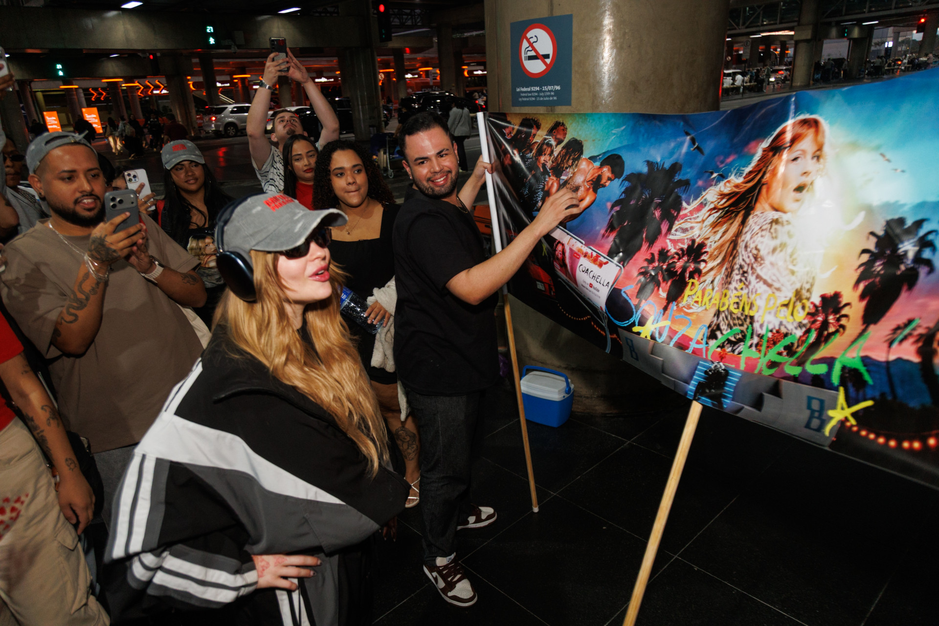 Luísa Sonza desembarca em São Paulo e recebe carinho dos fãs
 - Patrícia Devoraes / Brazil News