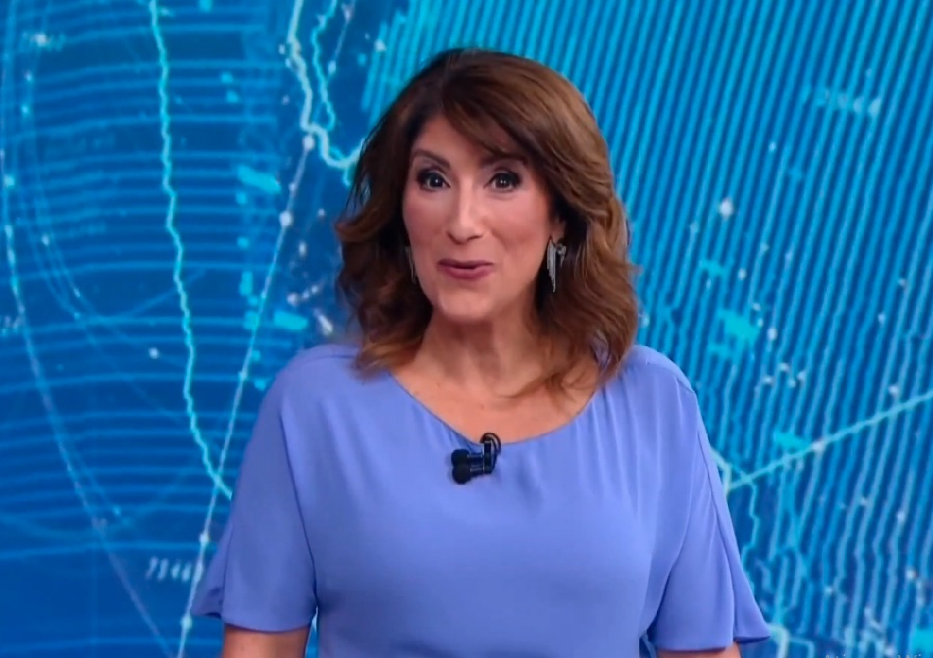 Vídeo: Jornalista do SBT passa mal ao vivo e deixa estúdio