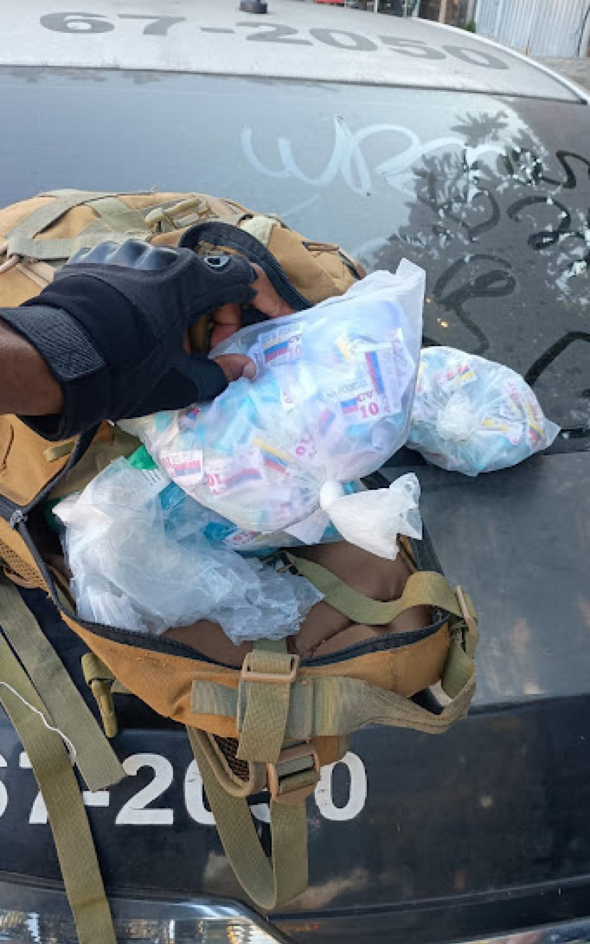 Carros roubados foram recuperados durante a Operação Torniquete em São Gonçalo - Divulgação