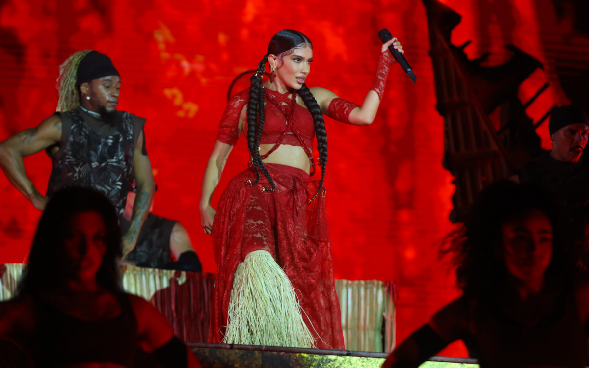  Anitta durante show no Engenhão