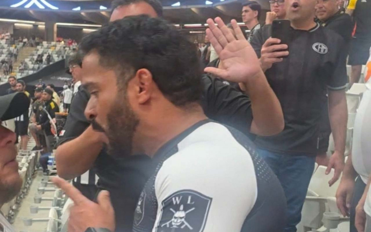 Torcedores do Atl&eacute;tico relatam viol&ecirc;ncia da seguran&ccedil;a da Arena MRV. Clube solta nota
