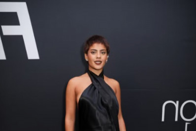 Bella Campos, Camila Pitanga e mais famosas marcam presença em premiação de moda em São Paulo