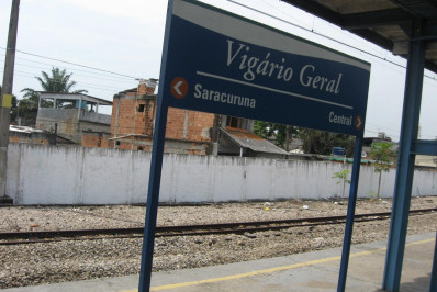 Tiroteio em Vigário Geral afeta circulação de trens na Baixada