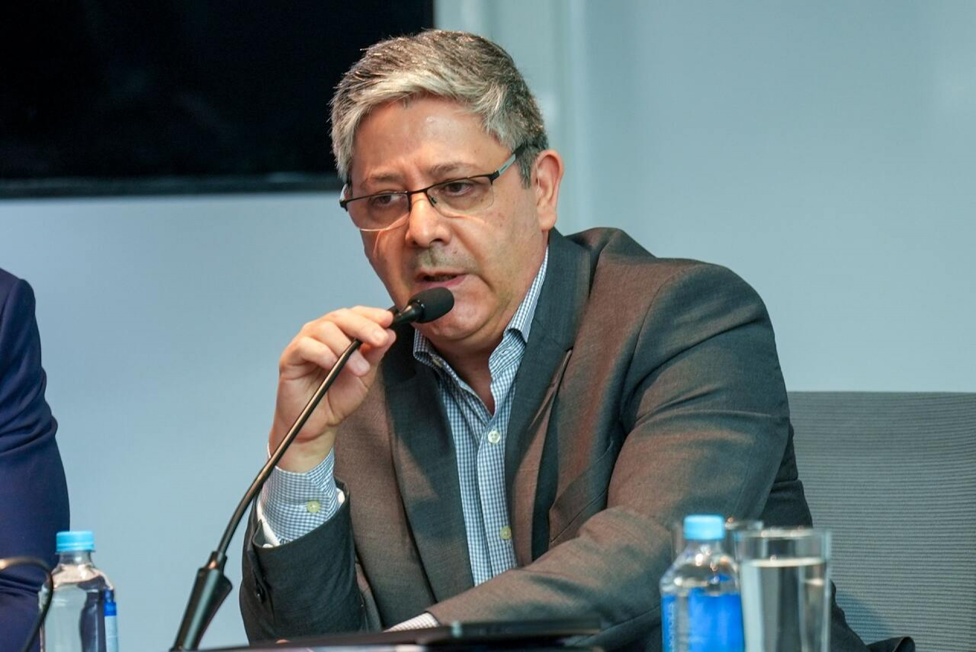 CBF aprova contas de 2025 com d&eacute;ficit milion&aacute;rio e projeta or&ccedil;amento bilion&aacute;rio