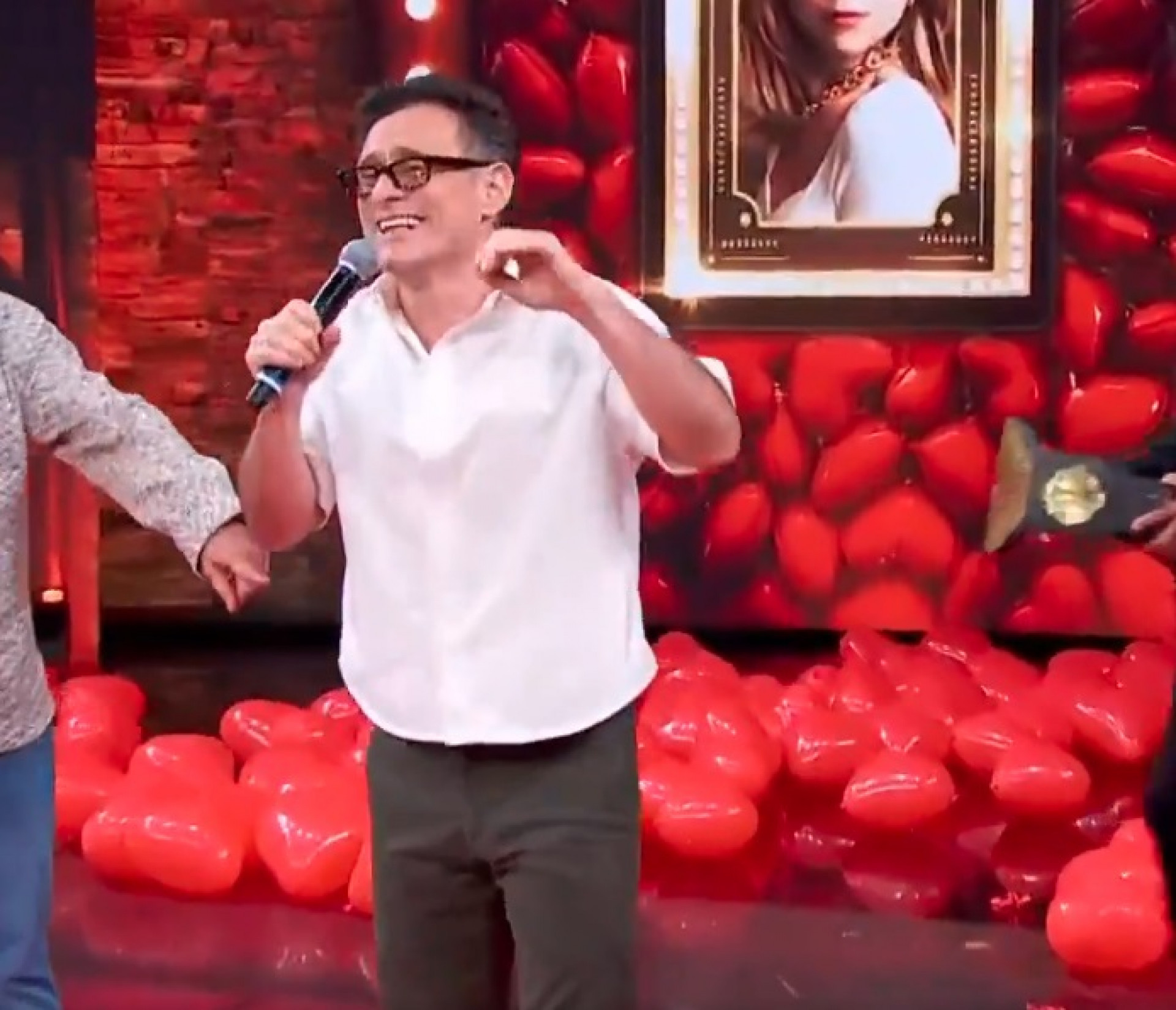 Enrique Diaz durante o 'Domingão com Huck' - Reprodução de vídeo