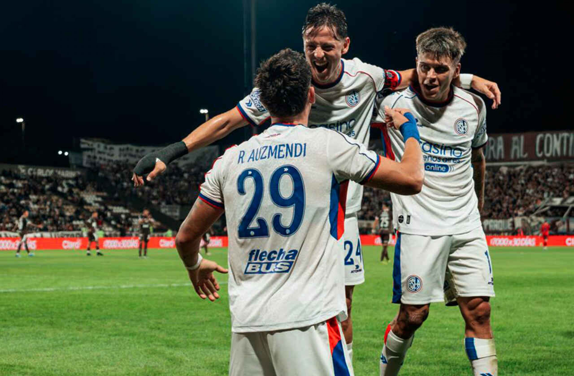 San Lorenzo x Santos: onde assistir, escala&ccedil;&otilde;es e arbitragem