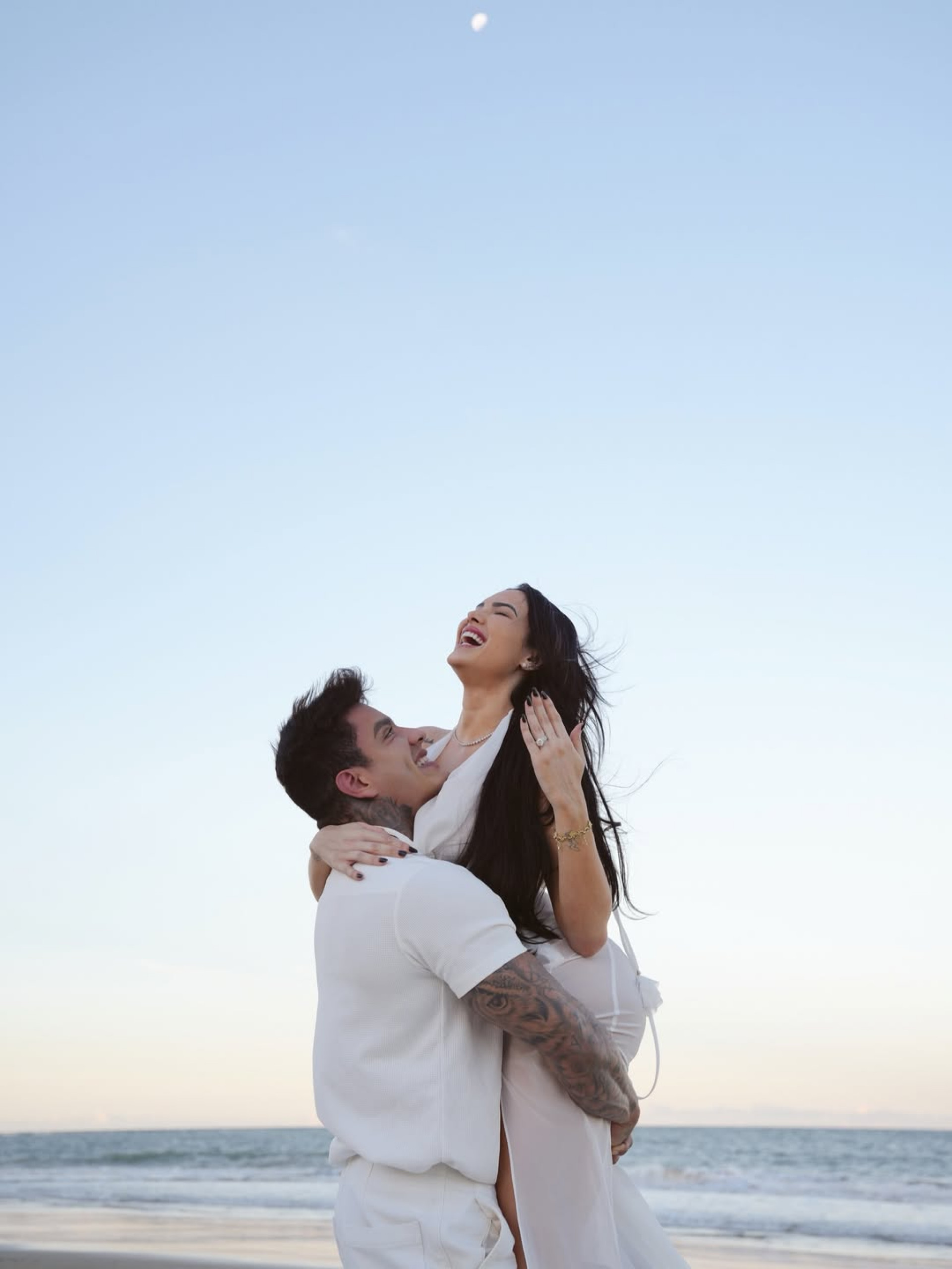 Emily Garcia e Victor Igoh ficam noivos  - Reprodução do Instagram