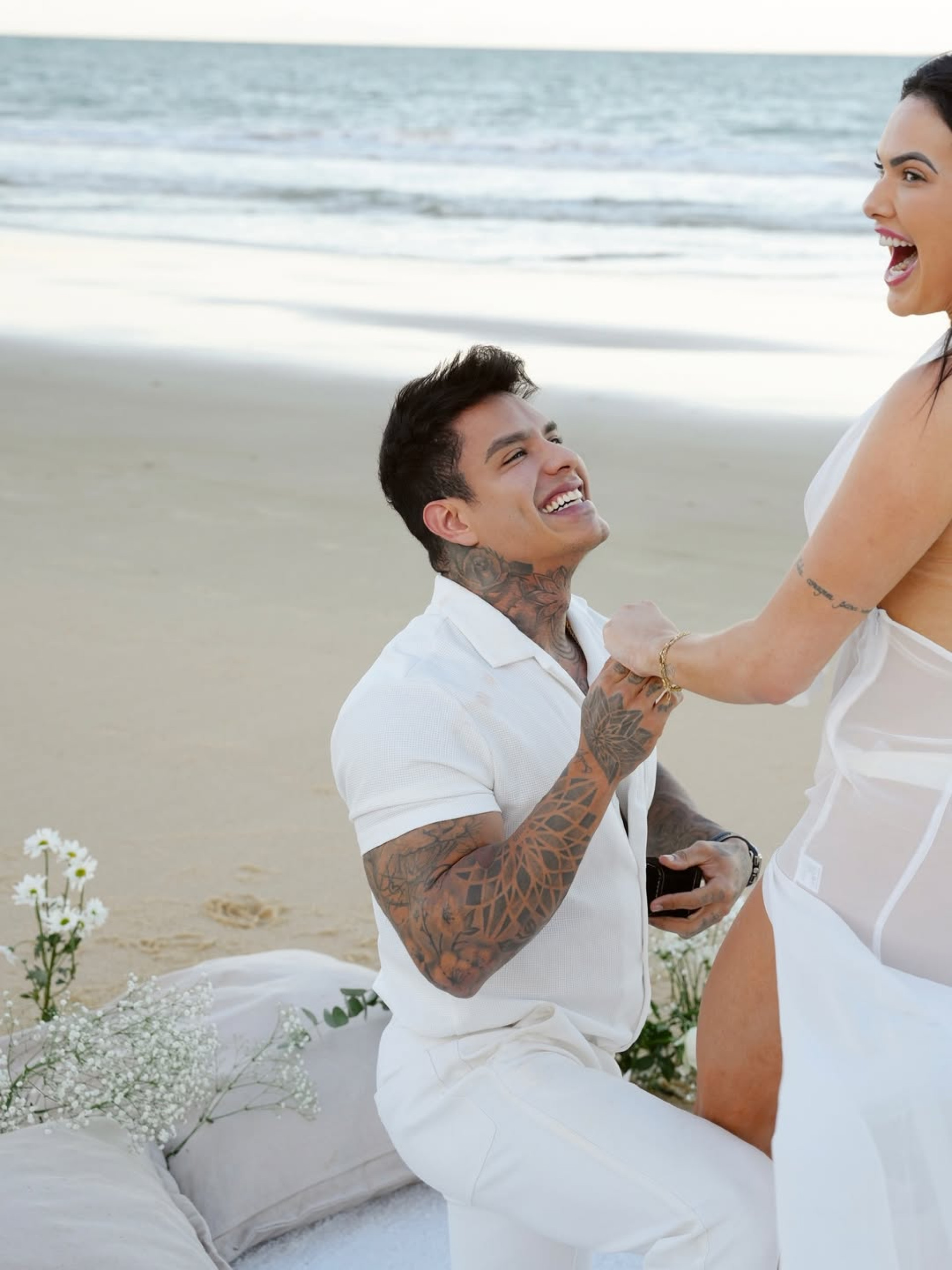 Emily Garcia e Victor Igoh ficam noivos  - Reprodução do Instagram