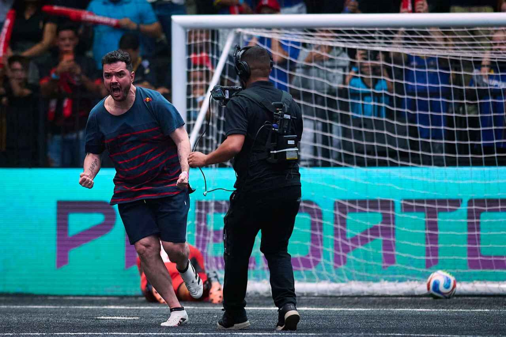 G3X bate Dendele e segue vivo pela vaga direta no Mundial da Kings League