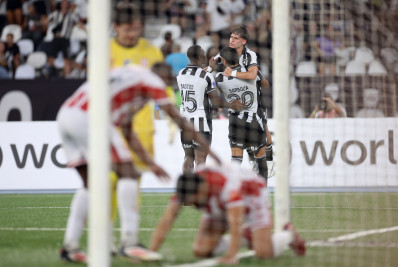 Botafogo domina o jogo e vence Independiente Petrolero pela Sul-Americana