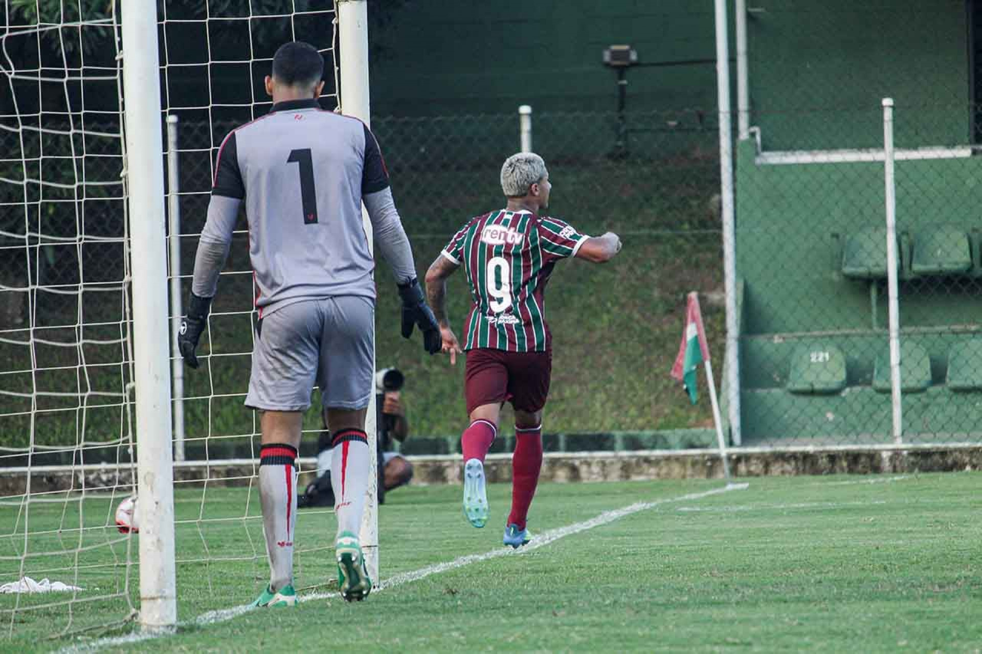 Fluminense x Santos (sub-20): onde assistir, escala&ccedil;&otilde;es e arbitragem