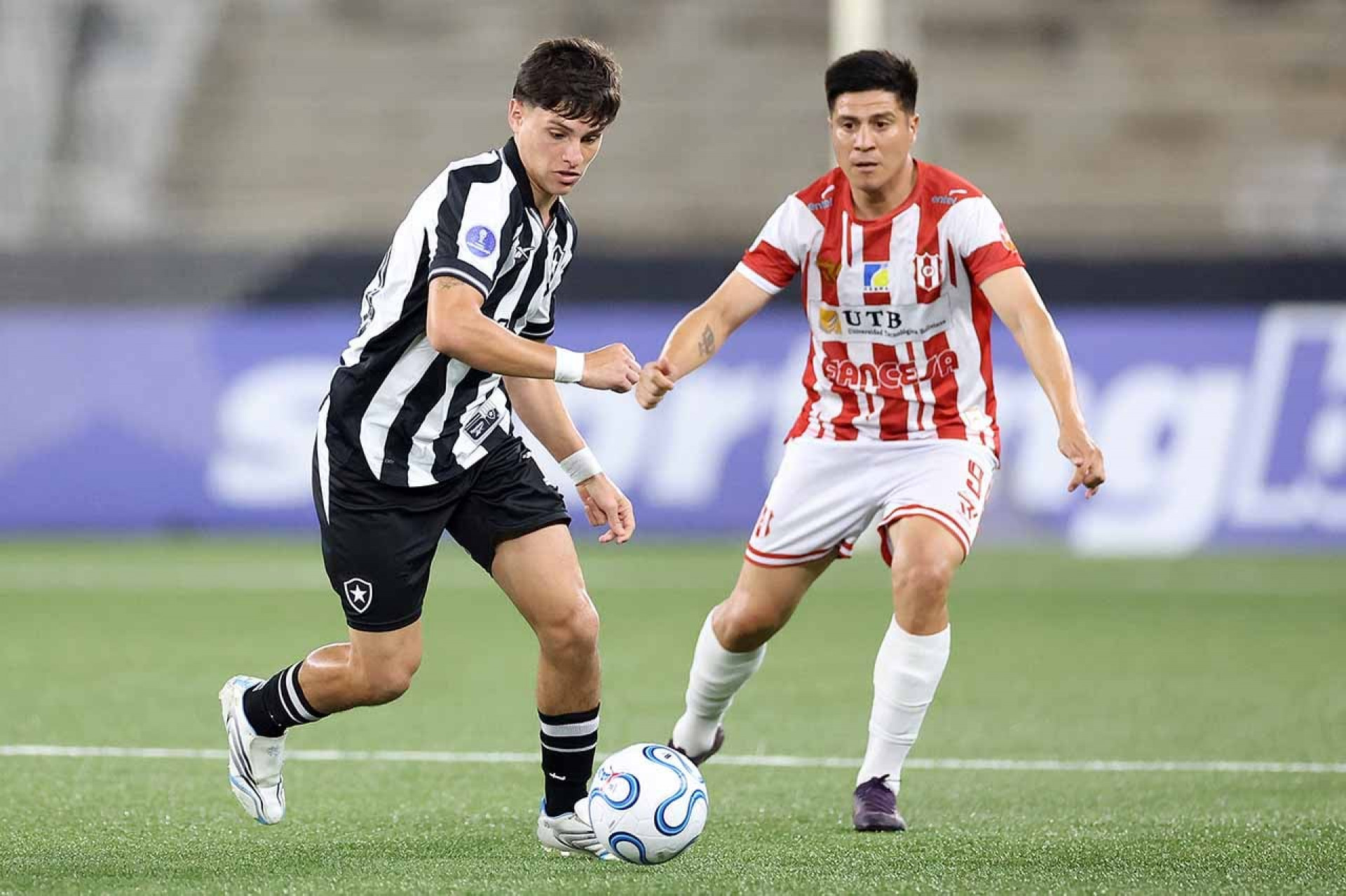 Botafogo domina e vence o Petrolero pela Sul-Americana