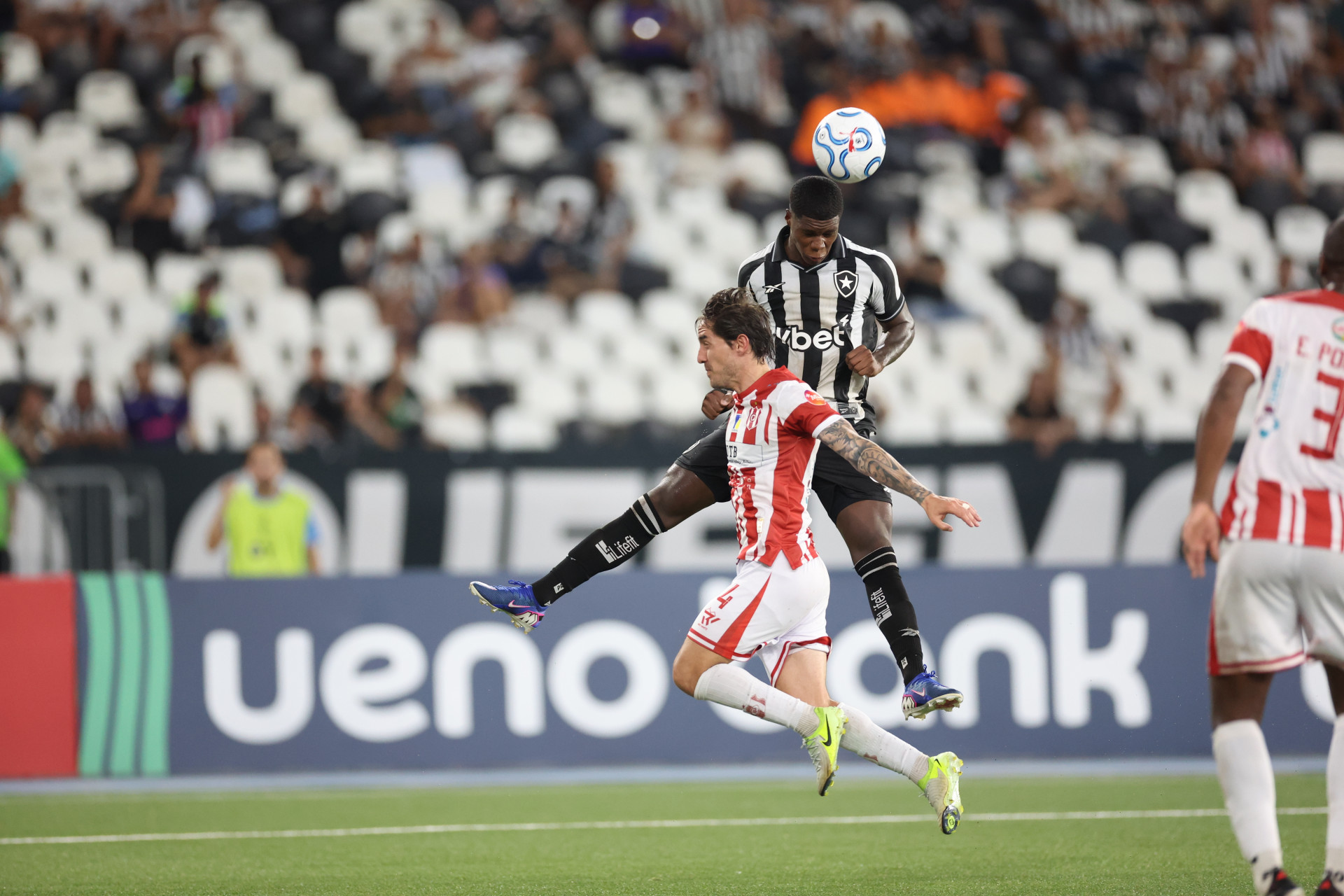 Botafogo enfrentou o Independiente Petrolero, da Bol&iacute;via, pela Sul-Americana - V&iacute;tor Silva/Botafogo