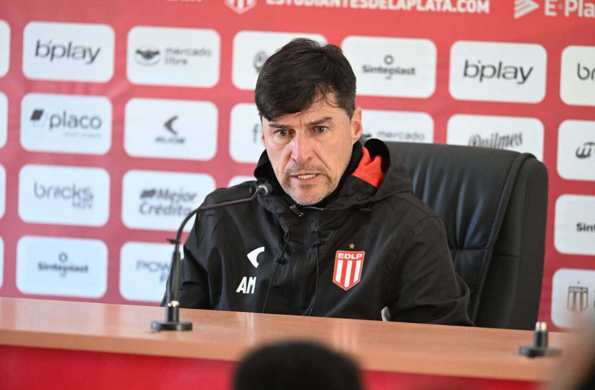 Estudiantes (ARG) x Flamengo: onde assistir, escala&ccedil;&otilde;es e arbitragem