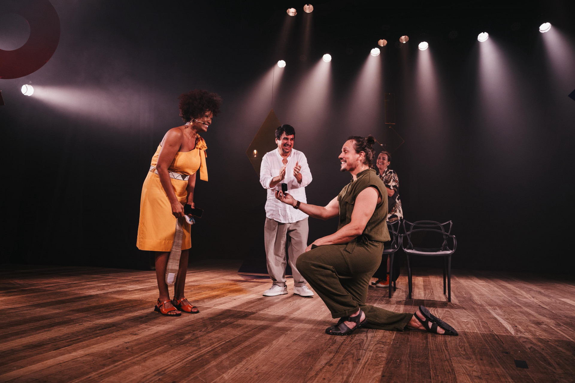 Isabel Fillardis é surpreendida com pedido de casamento - Guilherme Silva / Brazil News