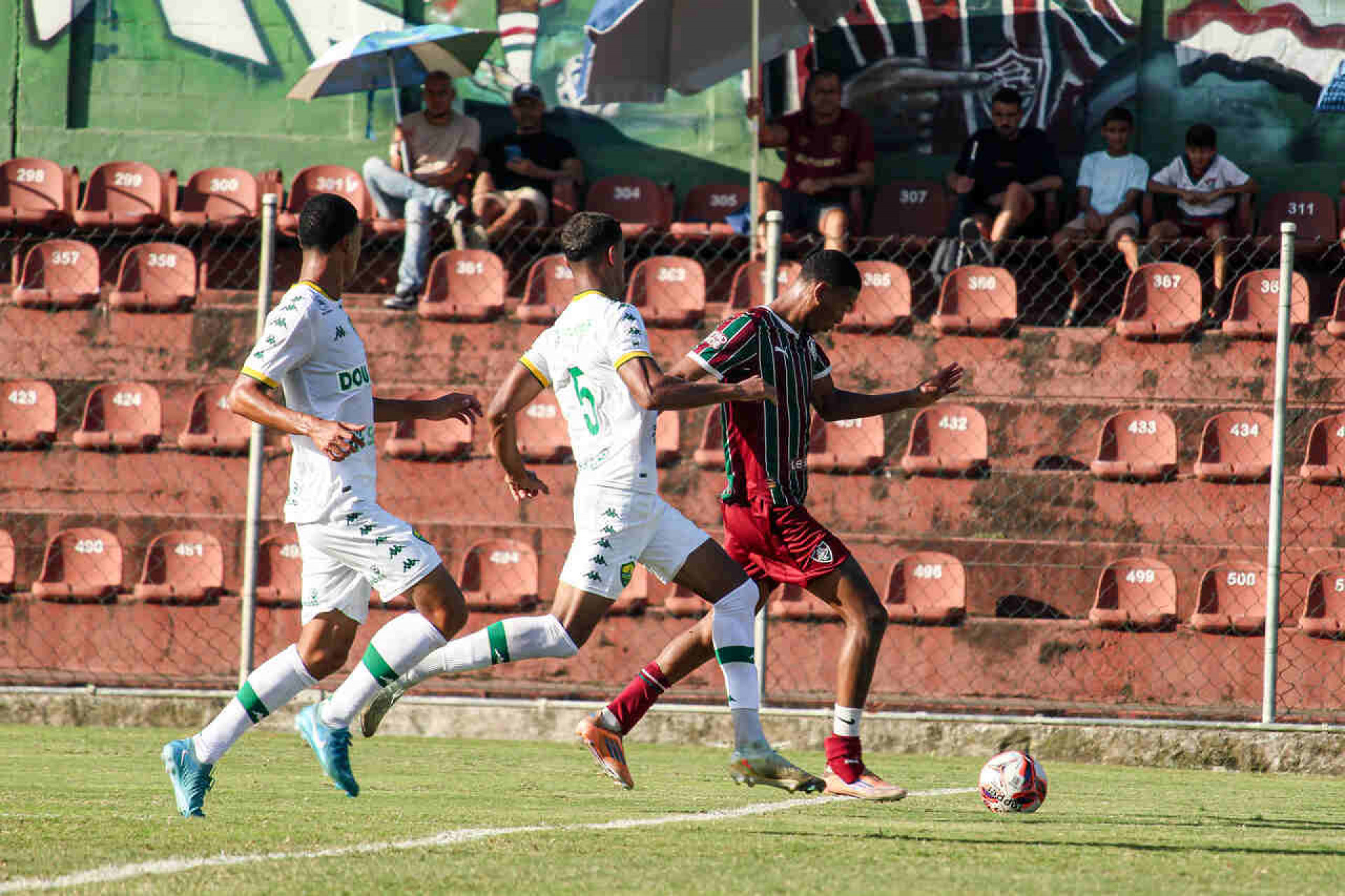 Cuiab&aacute; x S&atilde;o Paulo (Brasileir&atilde;o Sub-20): onde assistir, escala&ccedil;&otilde;es e arbitragem
