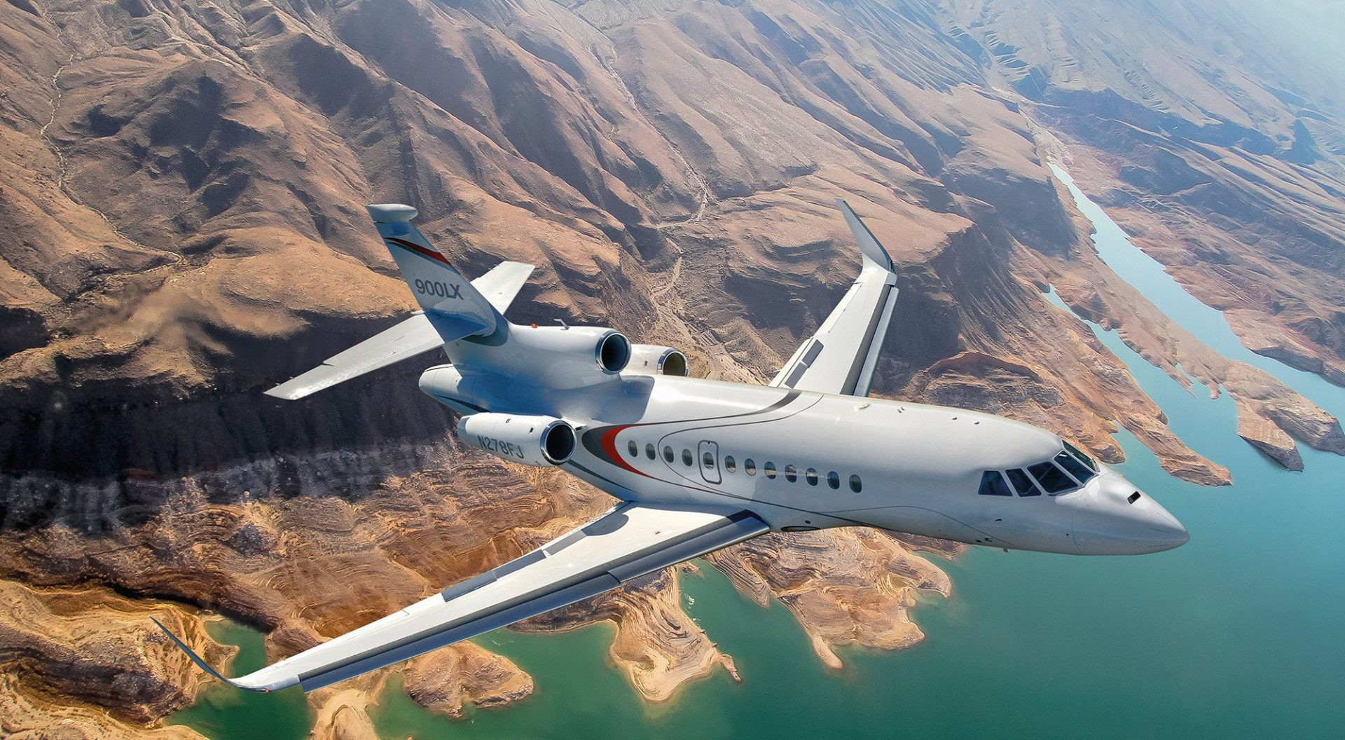 Jato modelo  Dassault Falcon 900LX, parecido com o que tem Neymar  - Divulga&ccedil;&atilde;o