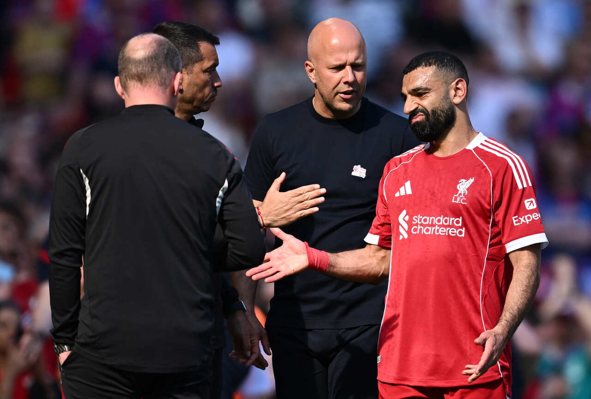 Salah sofre les&atilde;o e pode ter feito seu &uacute;ltimo jogo pelo Liverpool