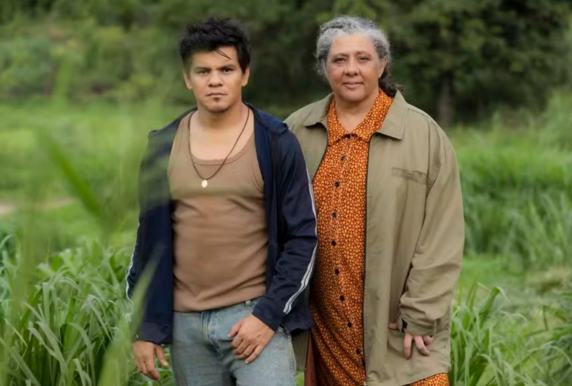 Diego (Adanilo) e Domingas (Docy Moreira) est&atilde;o no elenco da terceira temporada de 'Os Outros' - Beatriz Damy / TV Globo