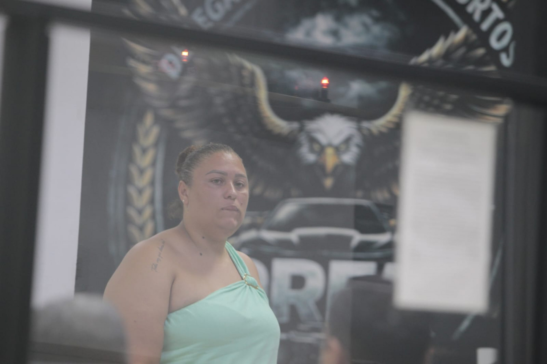 Prima de Joab, Juliana Gomes é suspeita de lavar dinheiro em depósito de bebidas - Reginaldo Pimenta / Agência O Dia