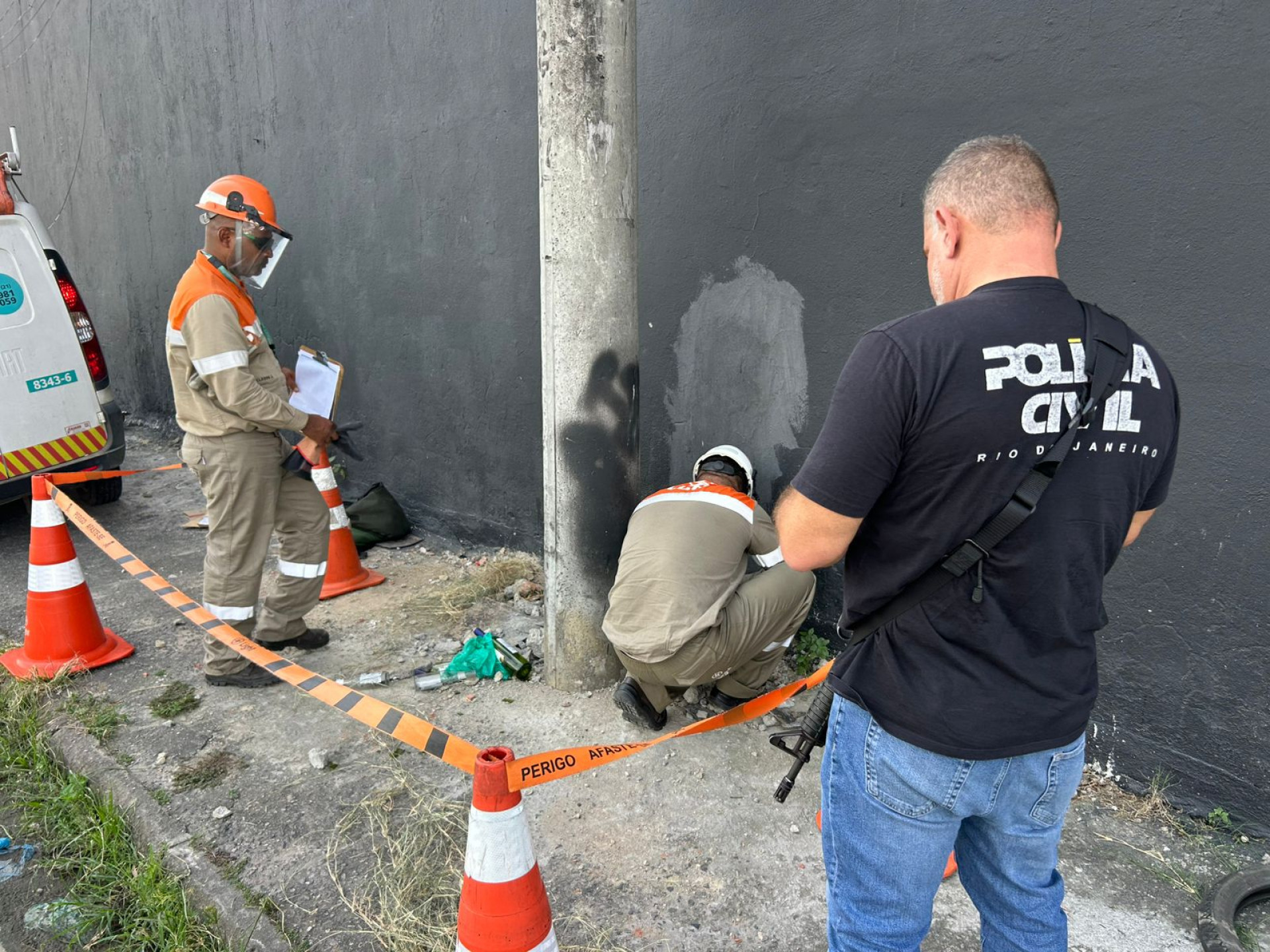 Ação da Light e da Polícia Civil flagrou o furto de energia no estabelecimento - Divulgação