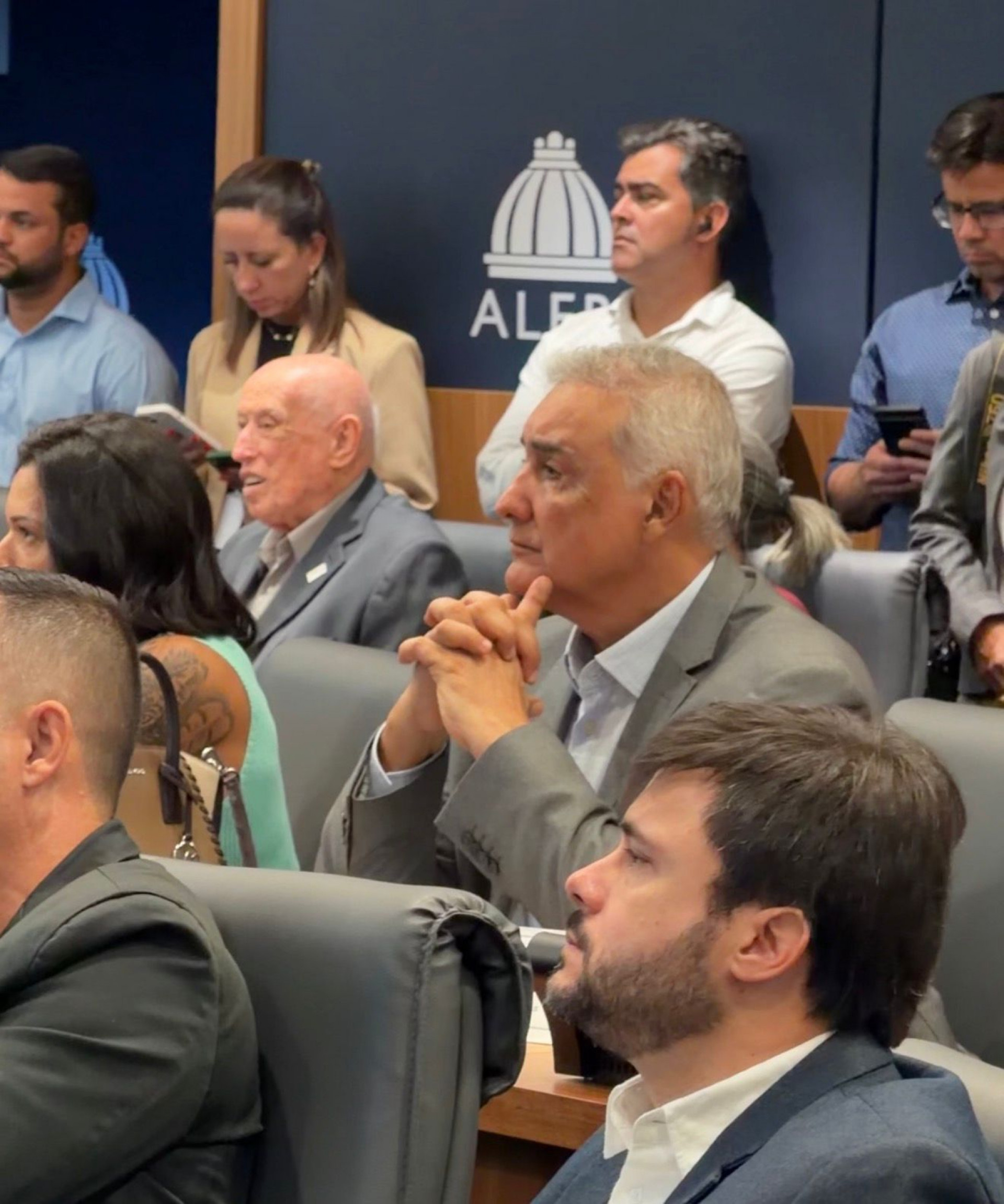 Prefeitos e autoridades debatem futuro dos royalties em encontro que reuniu lideranças estaduais