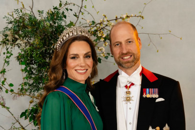 Príncipe William e Kate Middleton celebram aniversário de casamento com foto ao lado dos filhos 