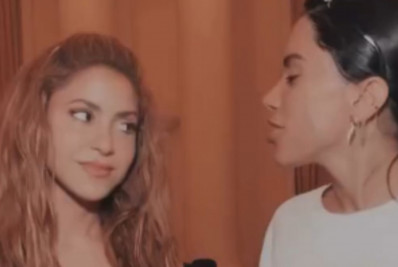 Vídeo: Anitta dança com Shakira e aumenta expectativa por show em Copacabana