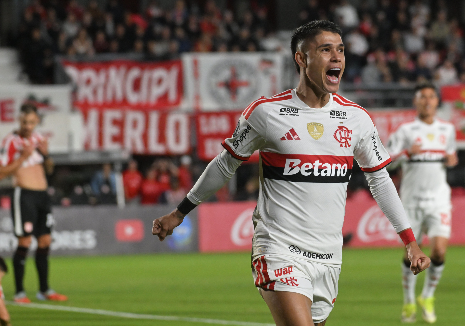 Luiz Ara&uacute;jo comemora gol do Flamengo na Libertadores - Nacho Amiconi/Parceiro/Ag&ecirc;ncia O Dia