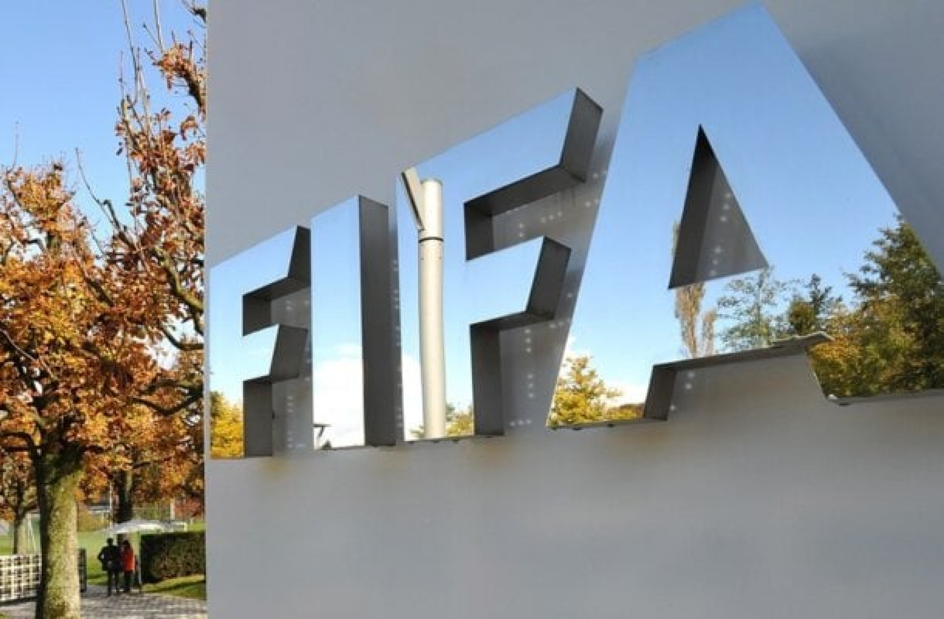 Fifa afasta &aacute;rbitro candidato &agrave; Copa do Mundo de 2026 ap&oacute;s acusa&ccedil;&atilde;o de agress&atilde;o sexual