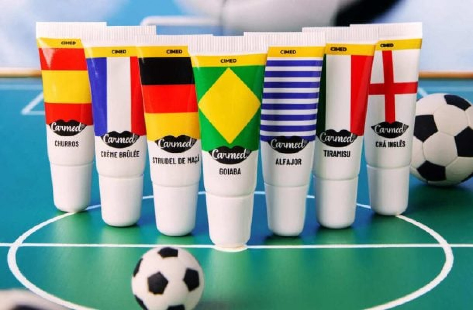 Sele&ccedil;&otilde;es campe&atilde;s mundiais viram hidratantes labiais em meio &agrave; expectativa para Copa