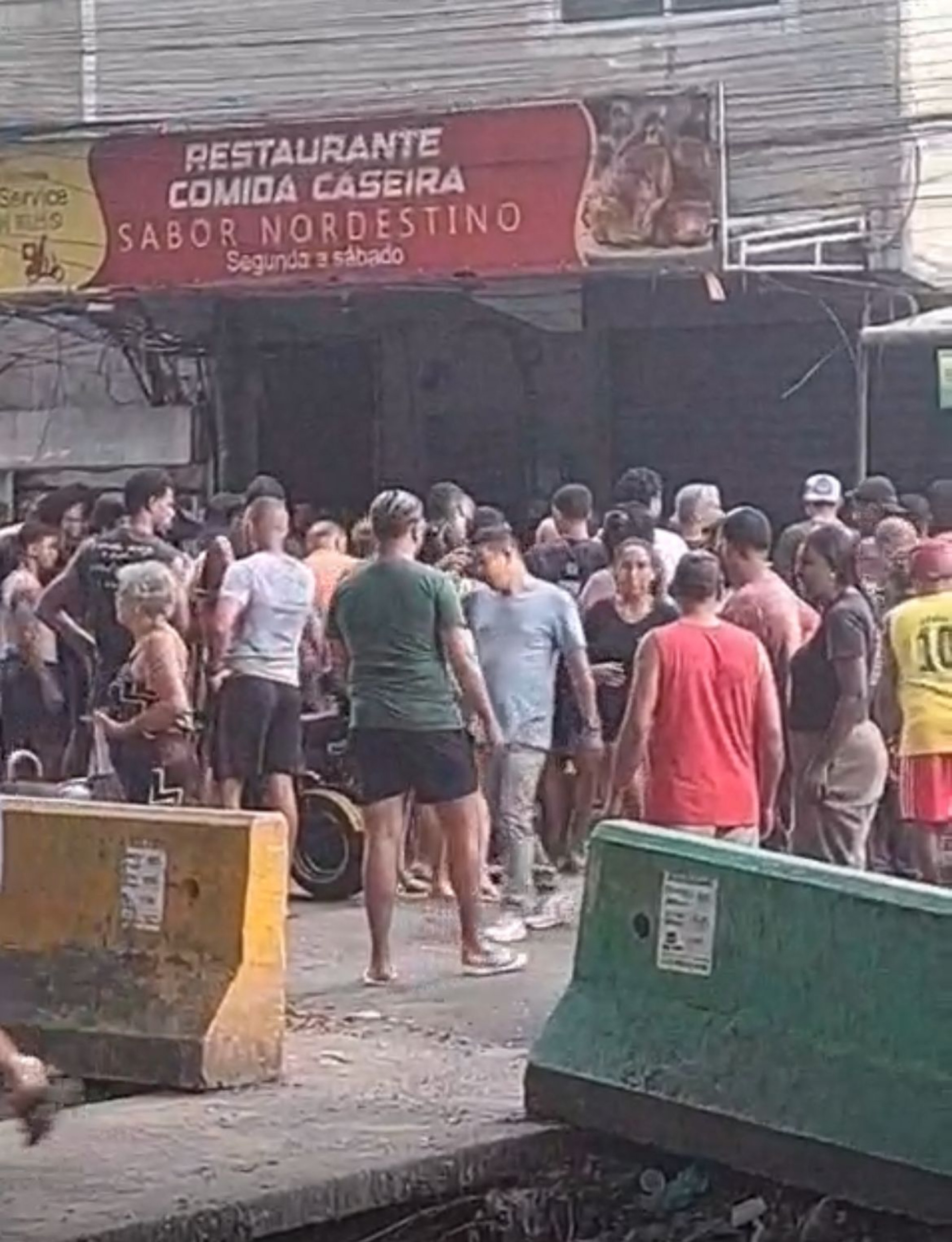 Casal é executado a tiros no Recreio dos Bandeirantes; mulher estava grávida