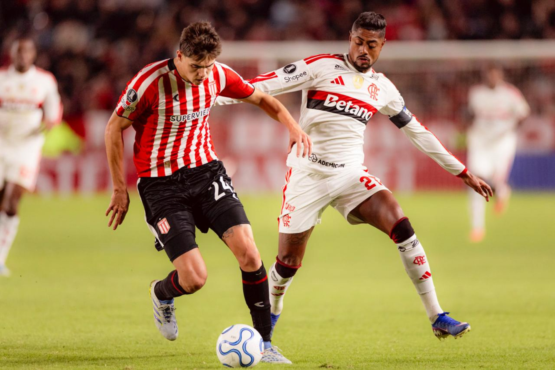 Bruno Henrique em ação pelo Flamengo na Libertadores - Adriano Fontes/Flamengo