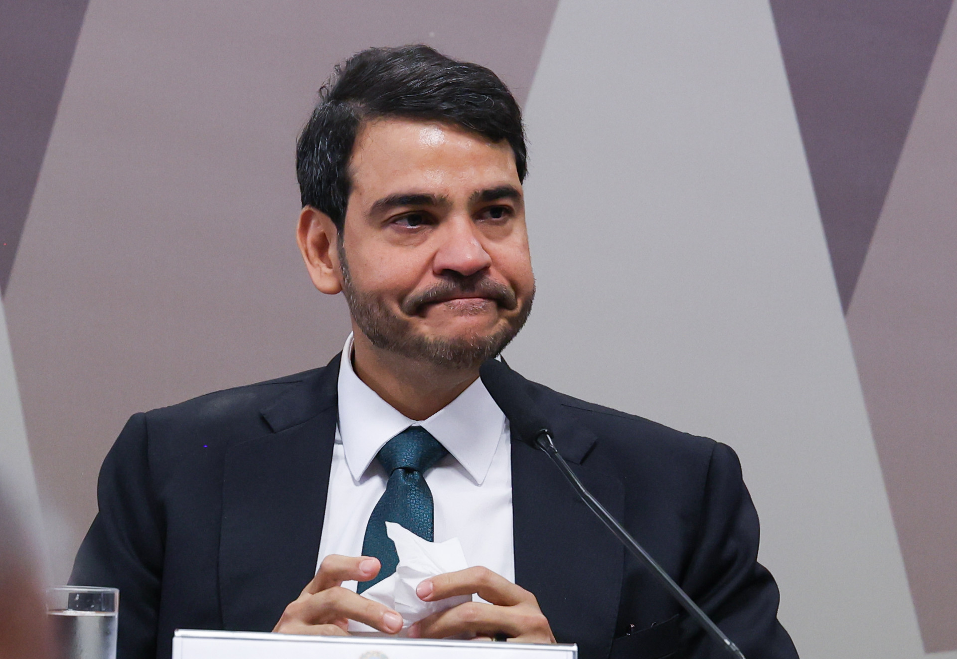 Messias volta de férias após rejeição no Senado e retoma atividades na AGU