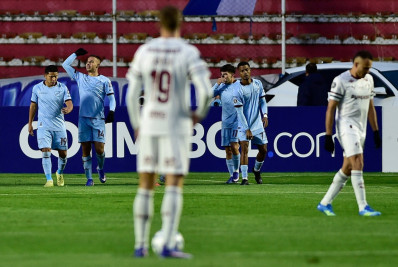 Fluminense é dominado na altitude, perde para o Bolívar e se complica na Libertadores